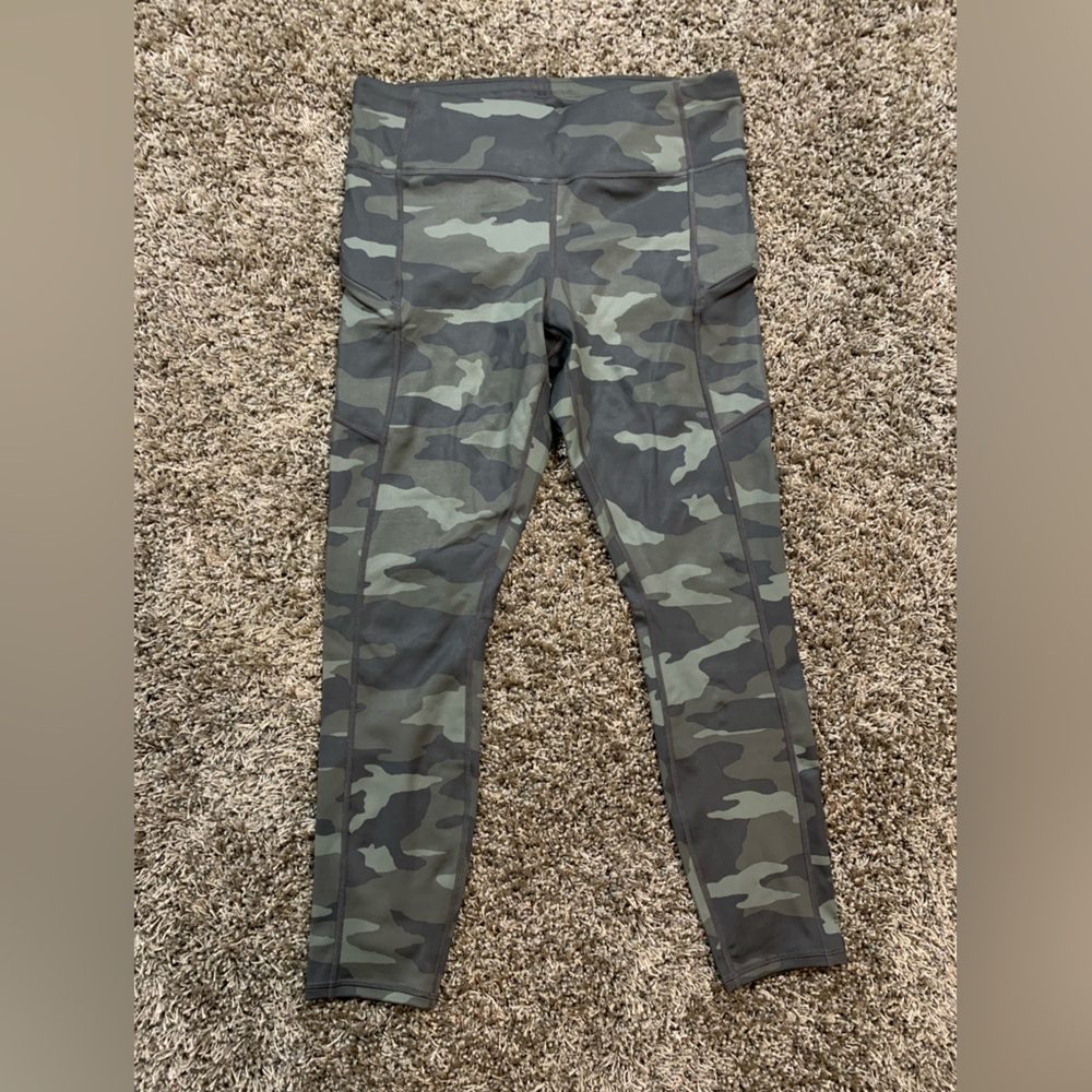 Camo Athleta Leggings
